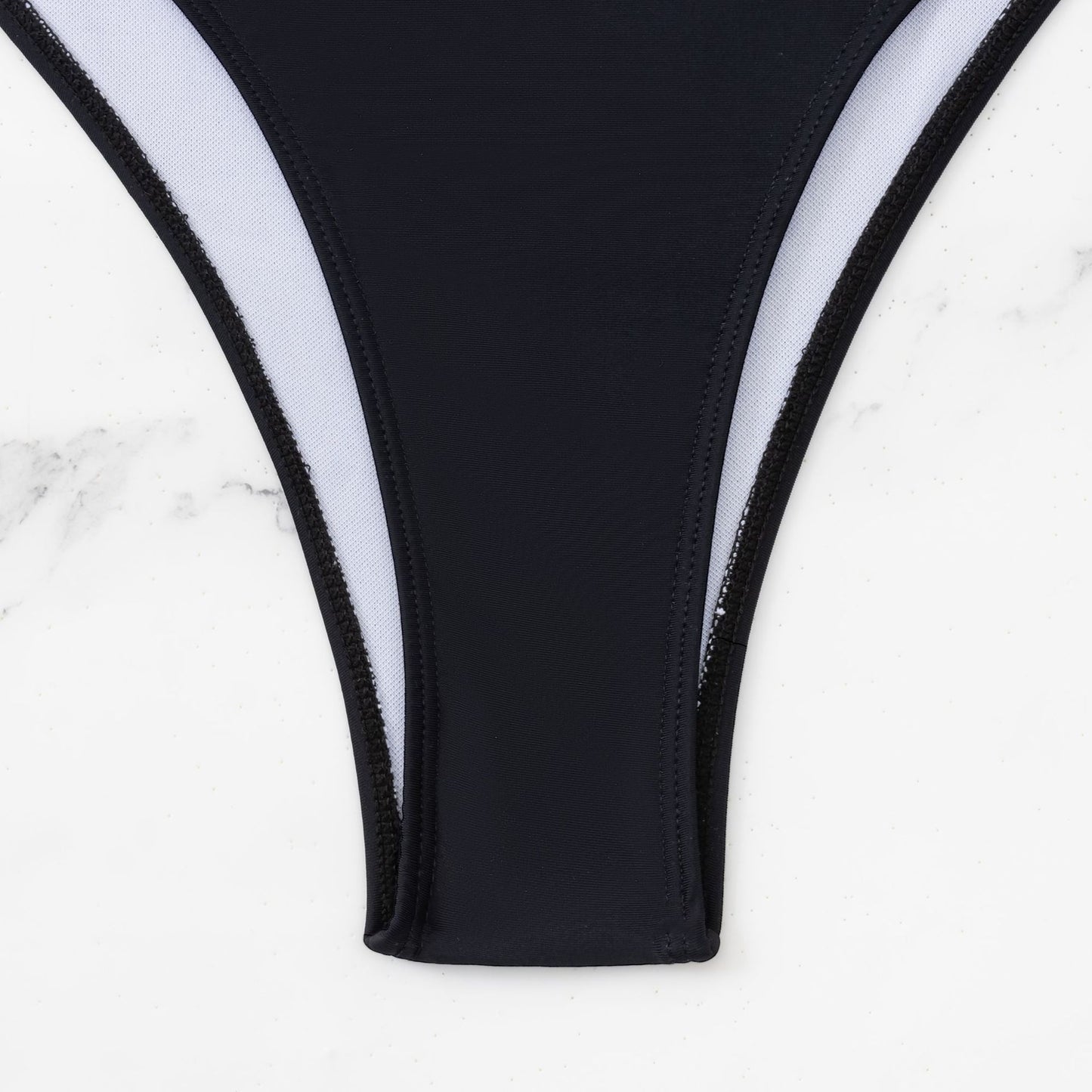 Black And White Contrast Hollow Bikini Swimsuit